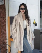 100 ٪ معطف الفرو الحقيقي للسيدة